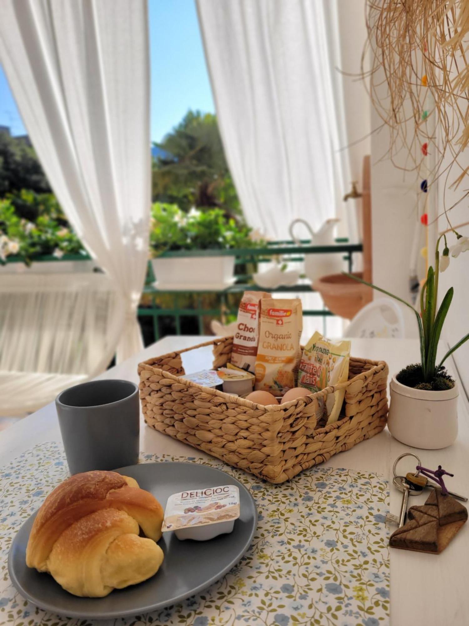 B&B Dal Nonno Riva del Garda Luaran gambar