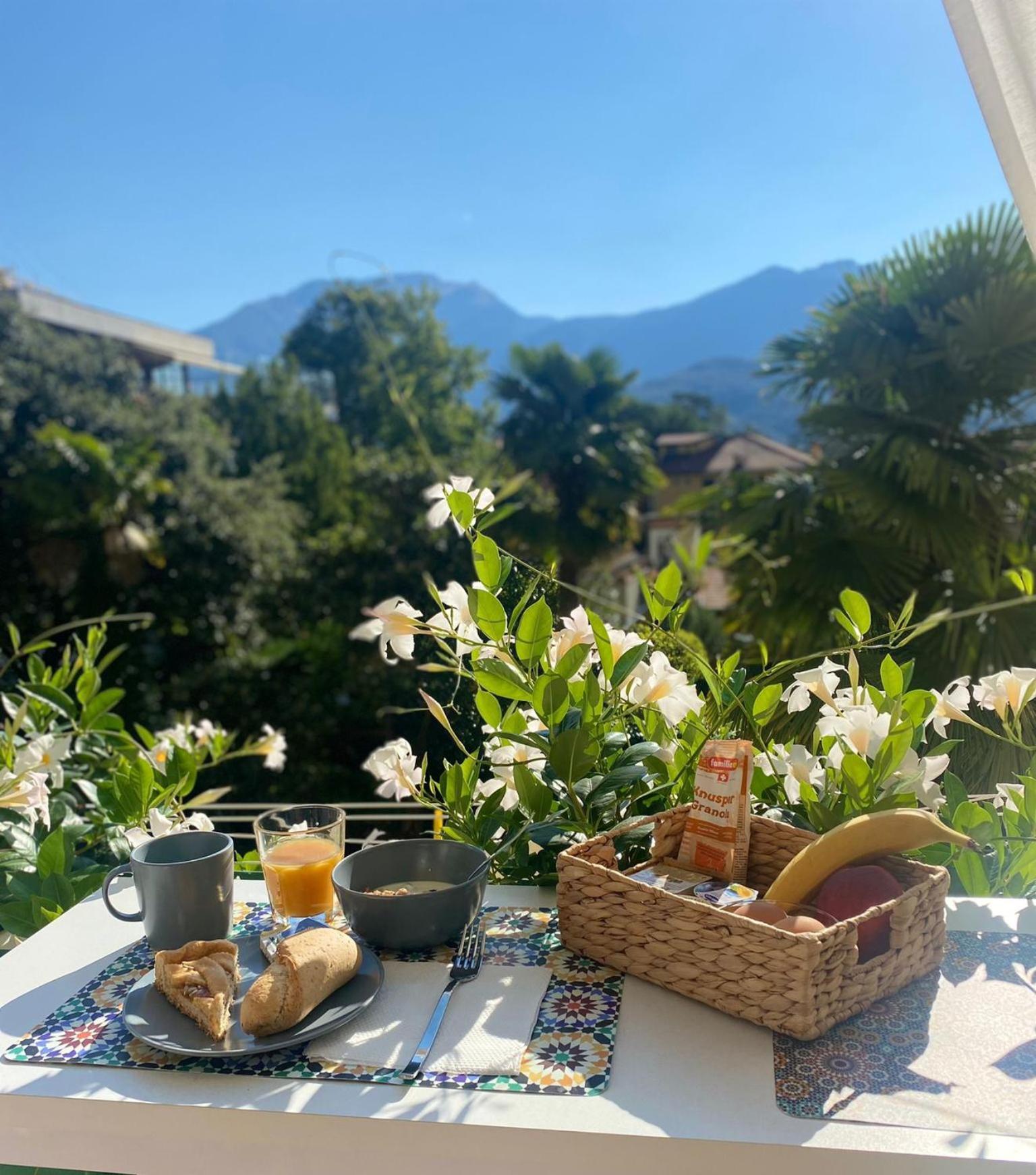 B&B Dal Nonno Riva del Garda Luaran gambar