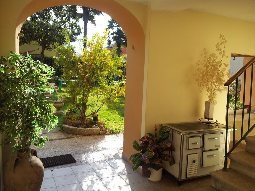 B&B Dal Nonno Riva del Garda Luaran gambar