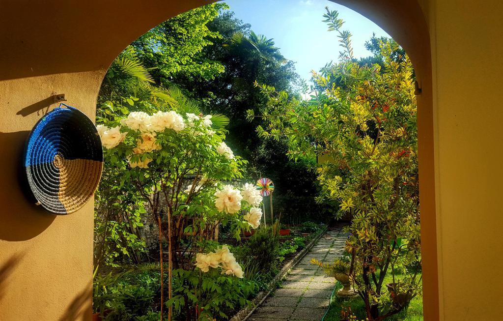 B&B Dal Nonno Riva del Garda Luaran gambar