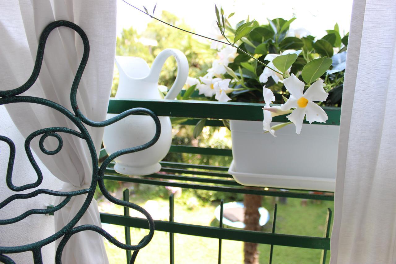 B&B Dal Nonno Riva del Garda Luaran gambar